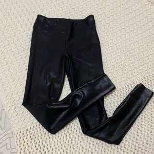 Koral Lustrous Shine Legging, size S